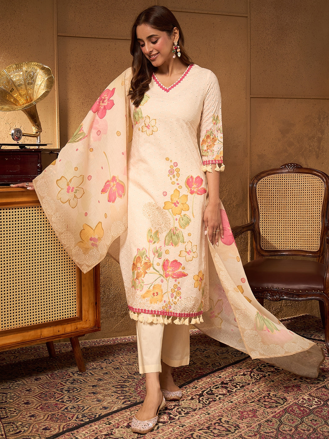 Janasya Women's Cream Pure Cotton Schiffli Floral Printed Straight Kurta Set