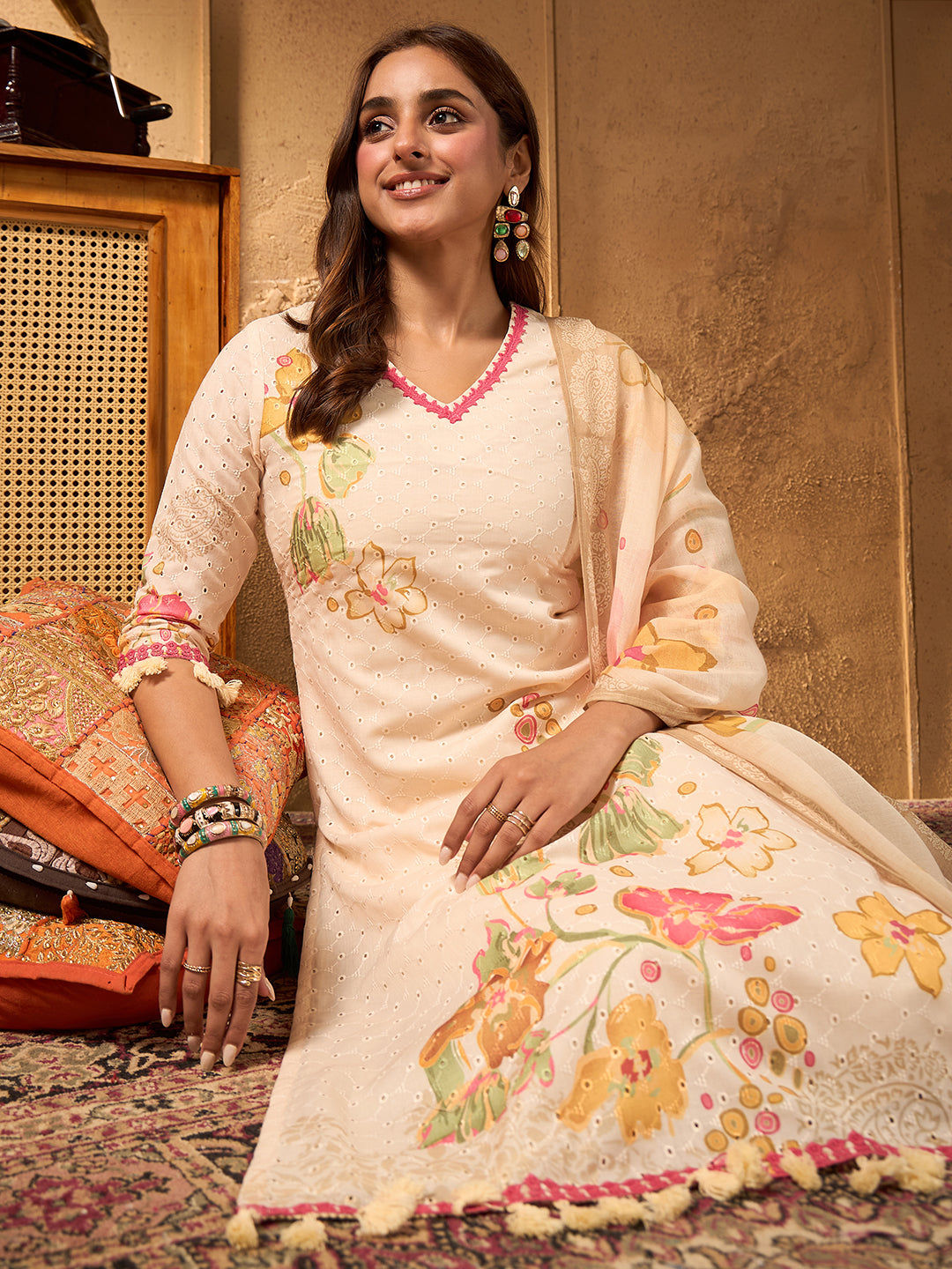 Janasya Women's Cream Pure Cotton Schiffli Floral Printed Straight Kurta Set
