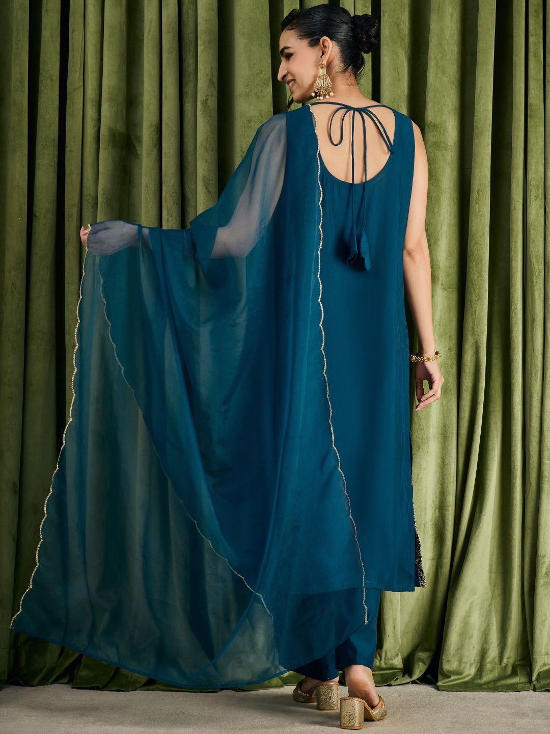 Janasya Women's Teal Blue Chanderi Silk Floral Embroidered Straight Kurta Set