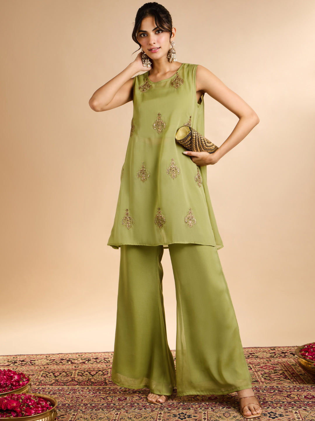 Janasya Women's Green Georgette Floral Zari Embroidered A-Line Co-Ord Set