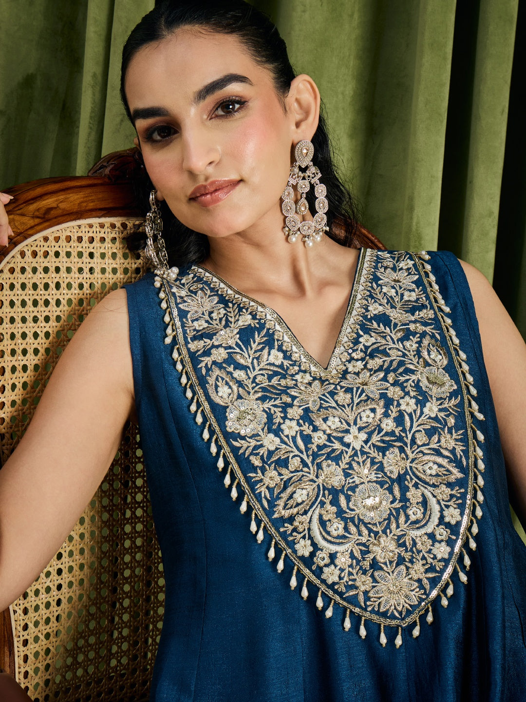 Janasya Women's Teal Blue Silk Blend Sequins And Beads Yoke Embroidered Anarkali Kurta Set