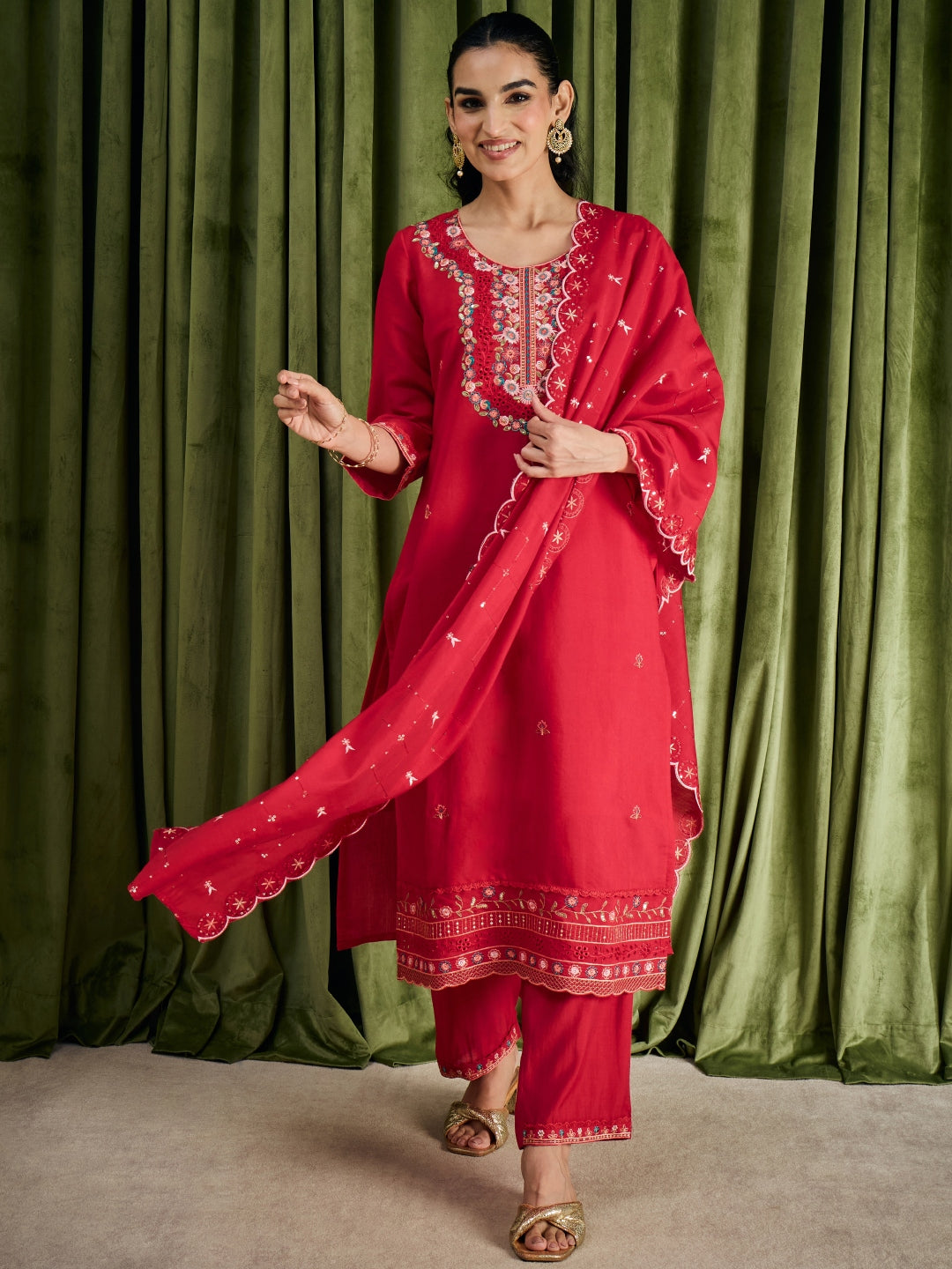 Janasya Women's Red Chanderi Silk Floral Embroidered Straight Kurta Set