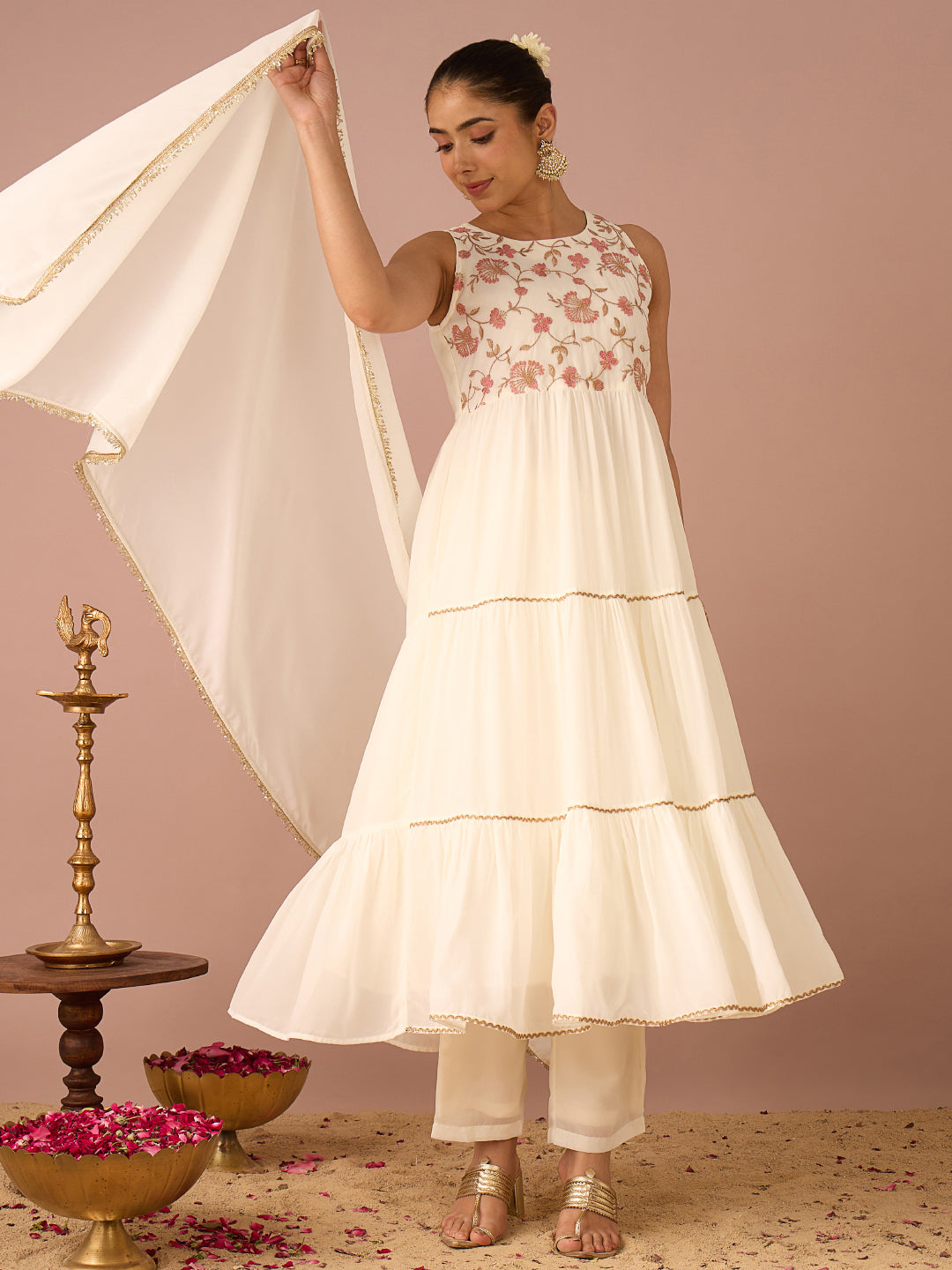 Janasya Women's White Georgette Floral Sequins And Zari Embroidered Tiered Flared Kurta Set