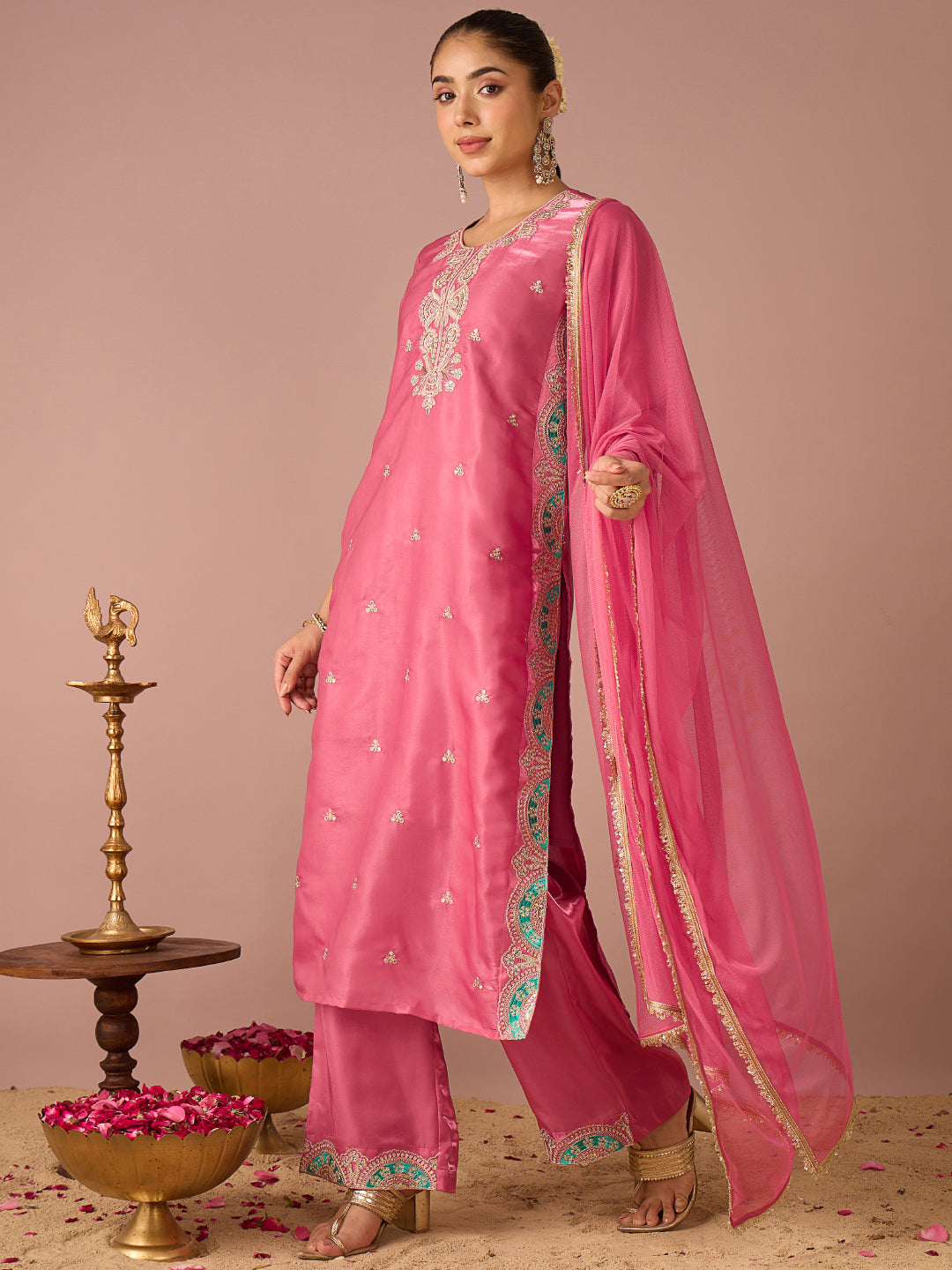Janasya Women's Pink Silk Blend Floral Zari Embroidered Straight Kurta Set