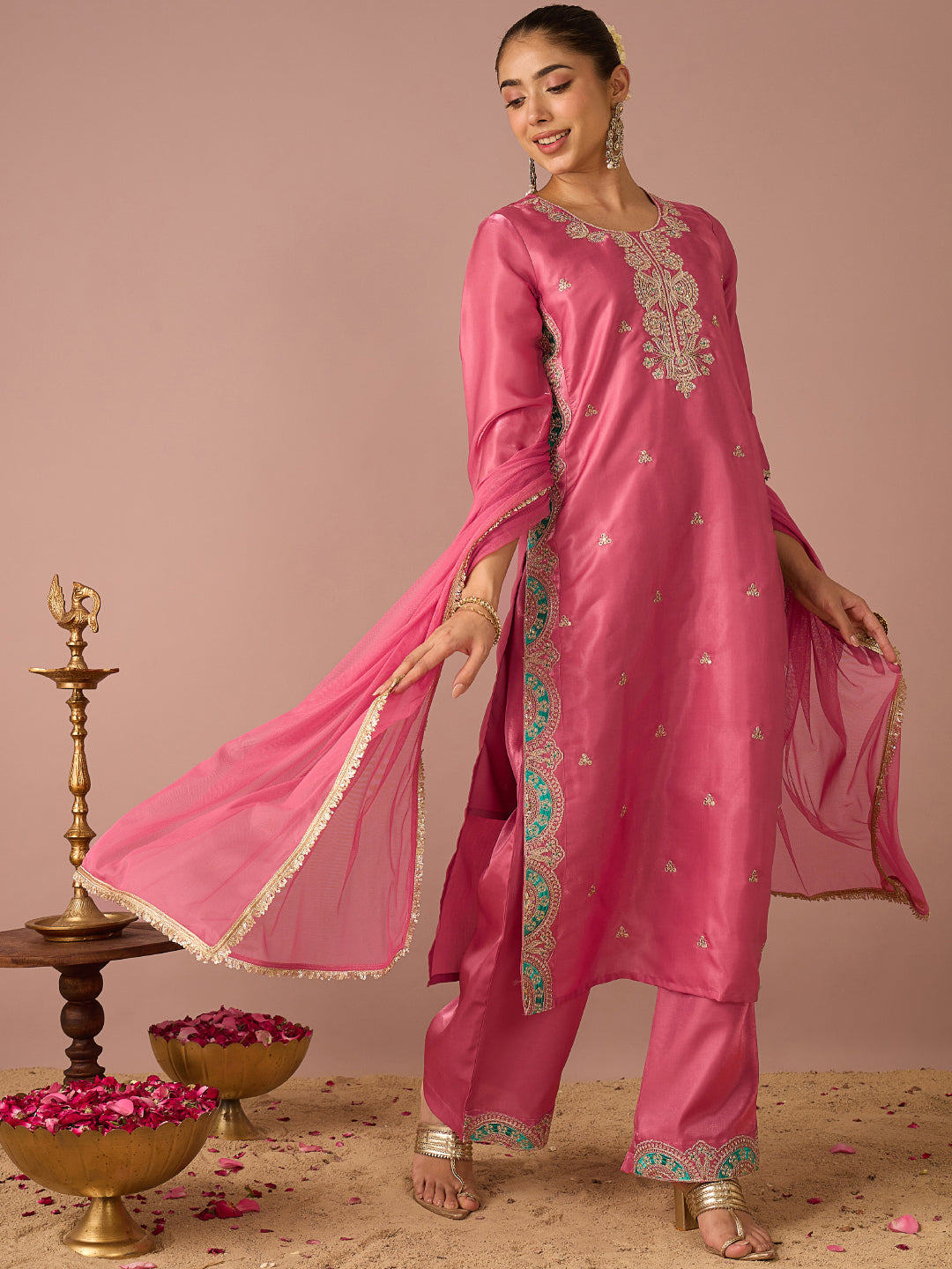 Janasya Women's Pink Silk Blend Floral Zari Embroidered Straight Kurta Set