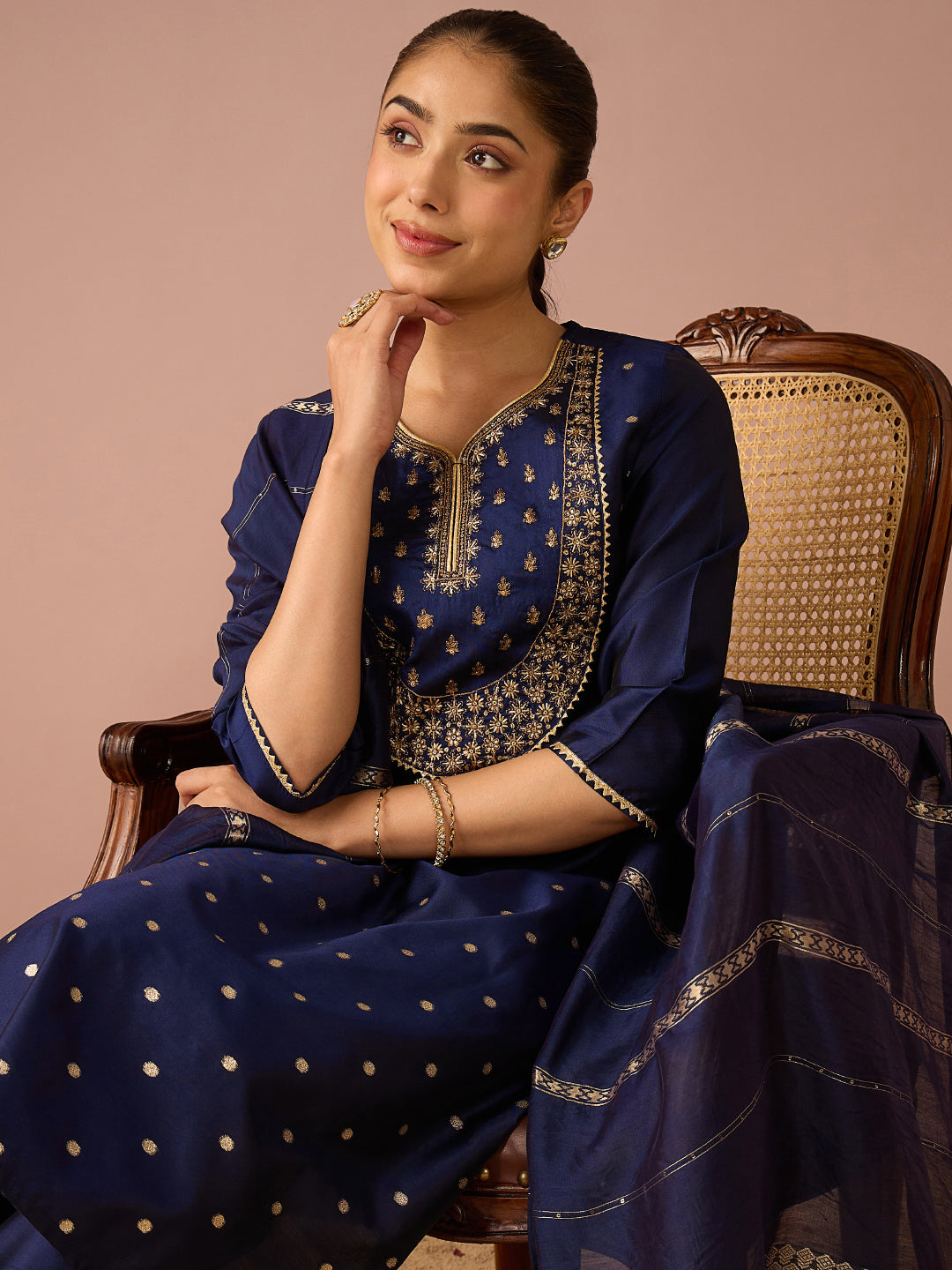 Janasya Women's Navy Blue Chanderi Silk Floral Zari Embroidered Straight Kurta Set