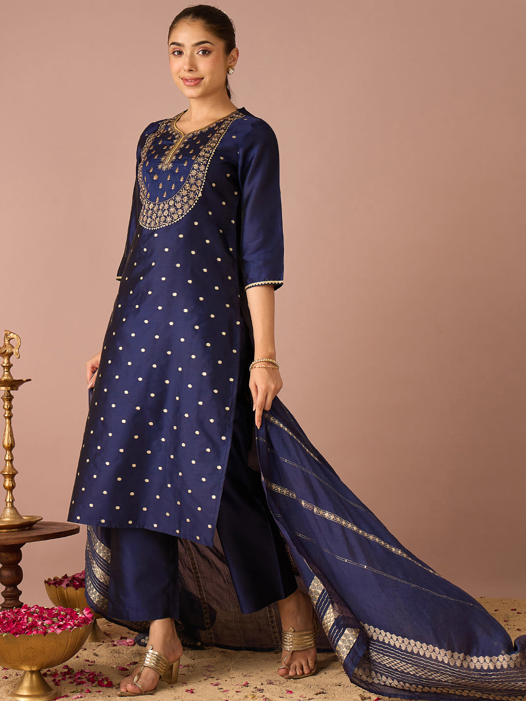 Janasya Women's Navy Blue Chanderi Silk Floral Zari Embroidered Straight Kurta Set