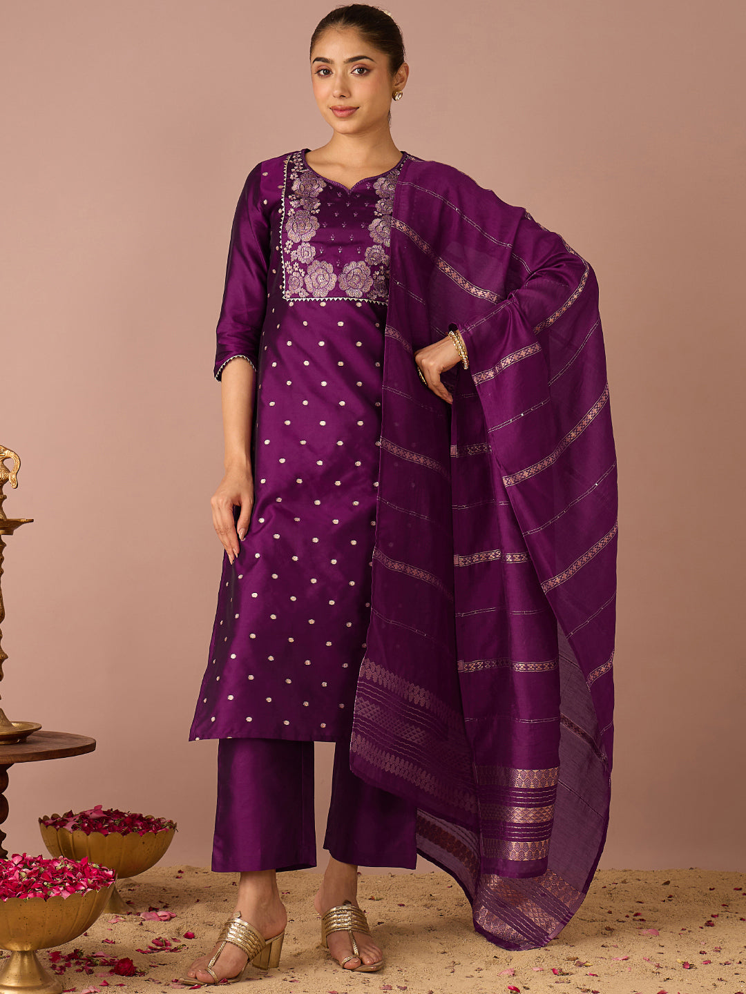 Janasya Women's Purple Chanderi Silk Floral Zari Embroidered Straight Kurta Set