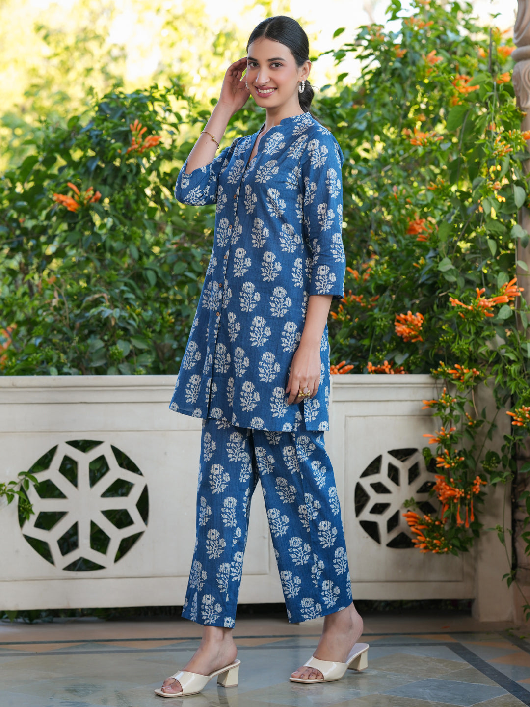 Indigo Pure Cotton Batik Printed Straight Co-ord Set