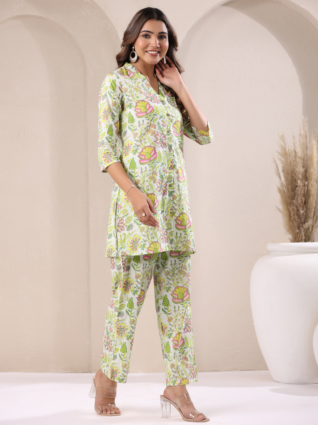 Green Pure Cotton Floral Printed Straight Co-ord Set