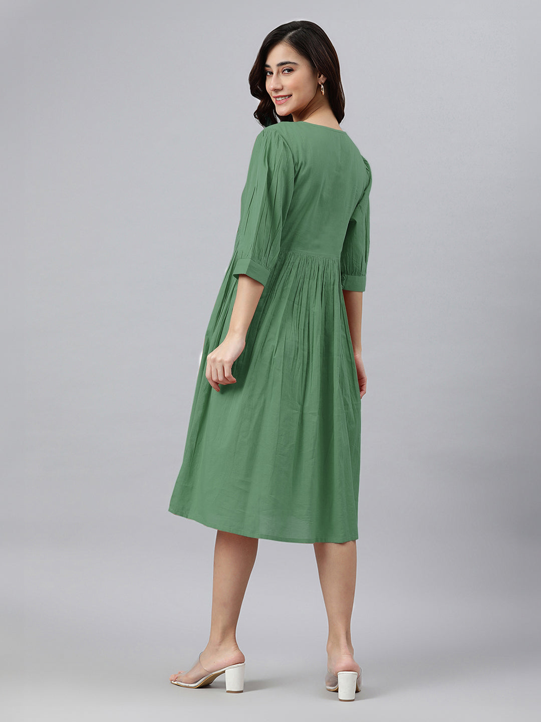 Green Pure Cotton Solid Gathered Dress