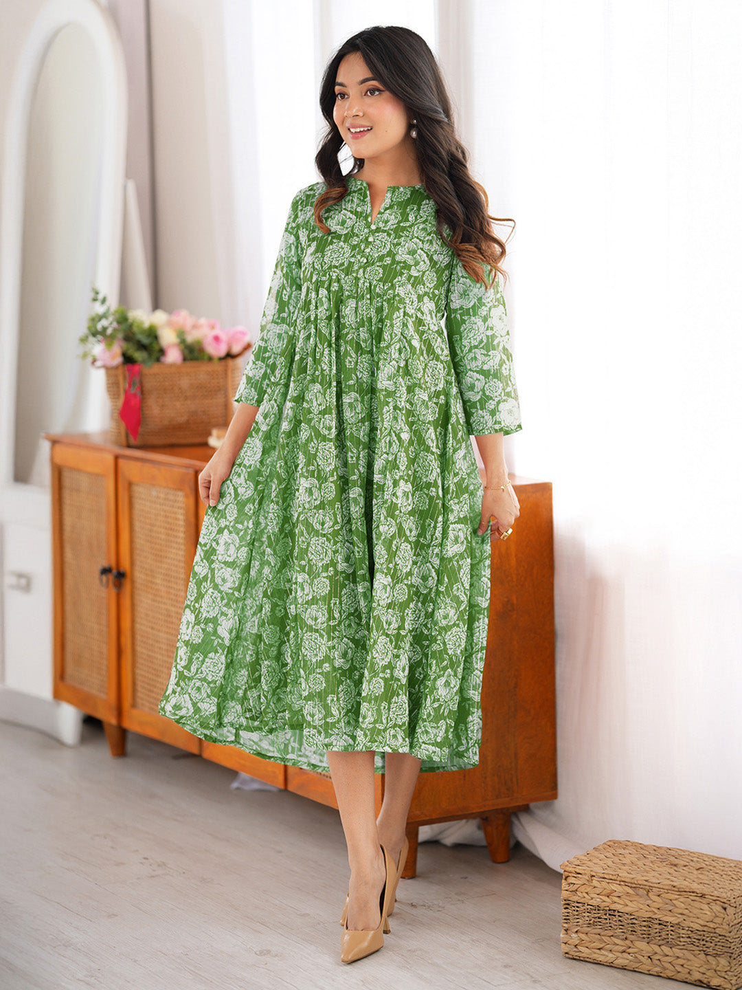 Janasya Women's Green Chiffon Lurex Floral Printed A-line Kurta