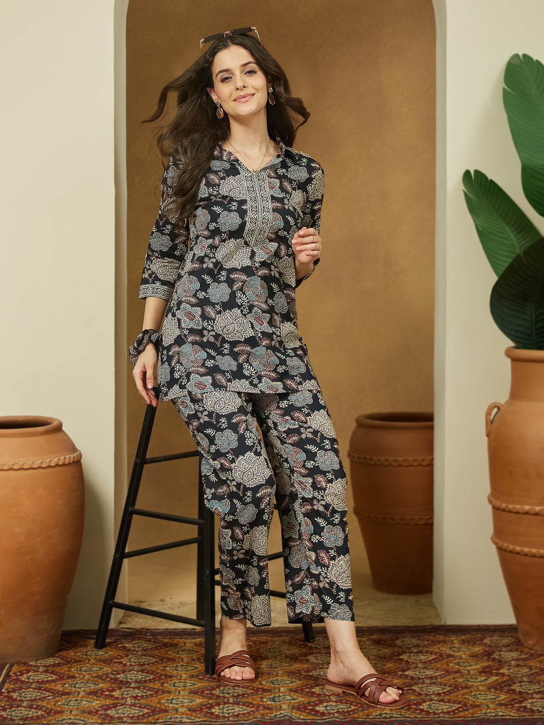 Janasya Women's Black Pure Cotton Floral Printed Straight Co-ord Set