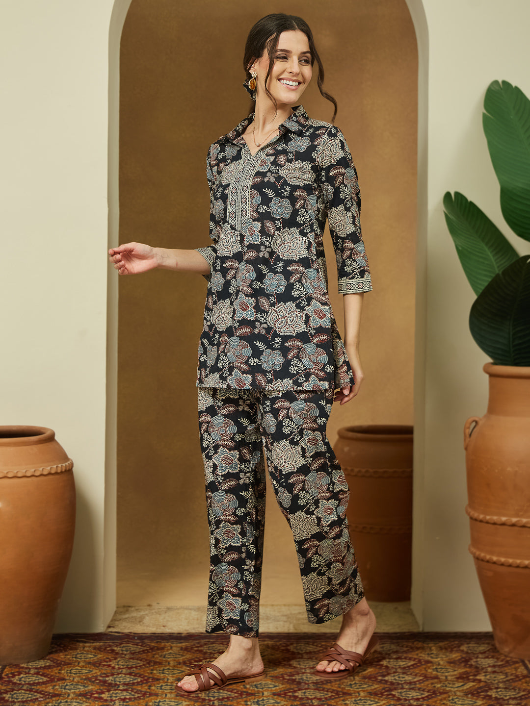 Janasya Women's Black Pure Cotton Floral Printed Straight Co-ord Set