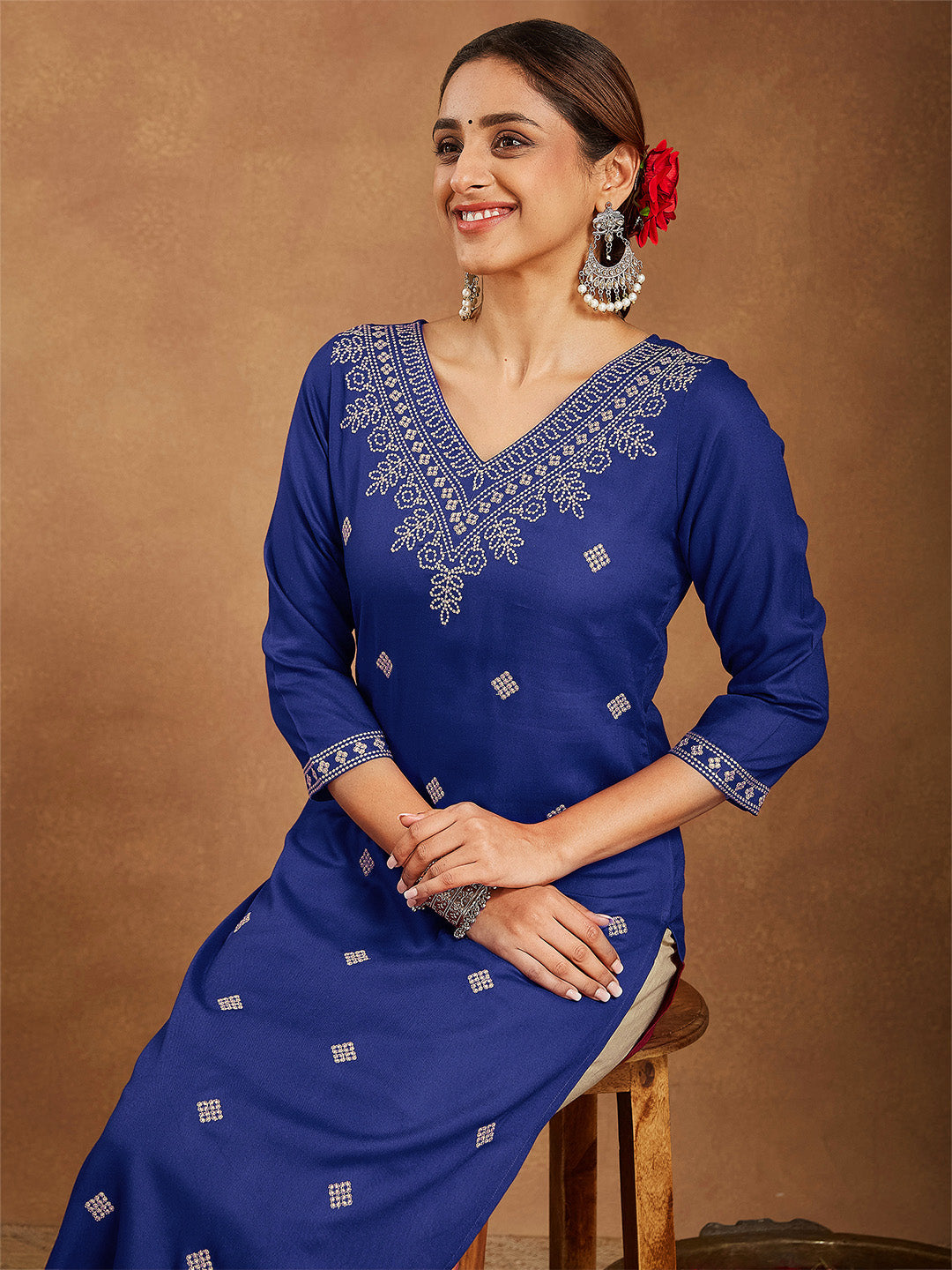 Janasya Women's Navy Blue Rayon Embroidered Straight Kurta