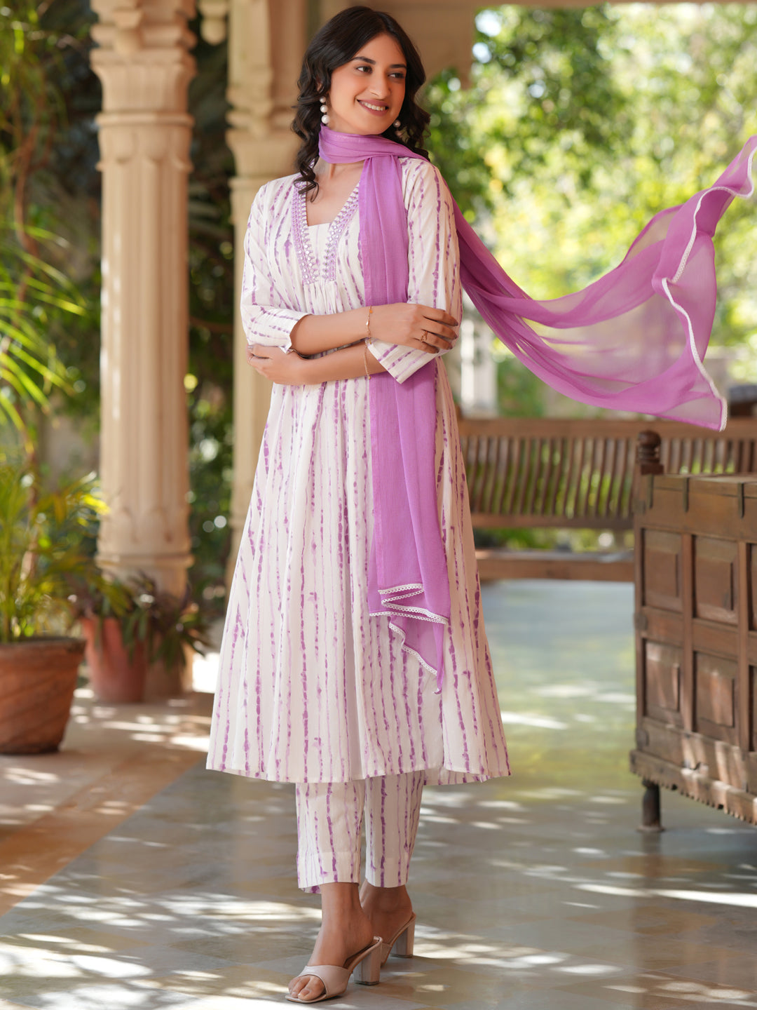 White Pure Cotton Tie & Dye A-Line Kurta Set