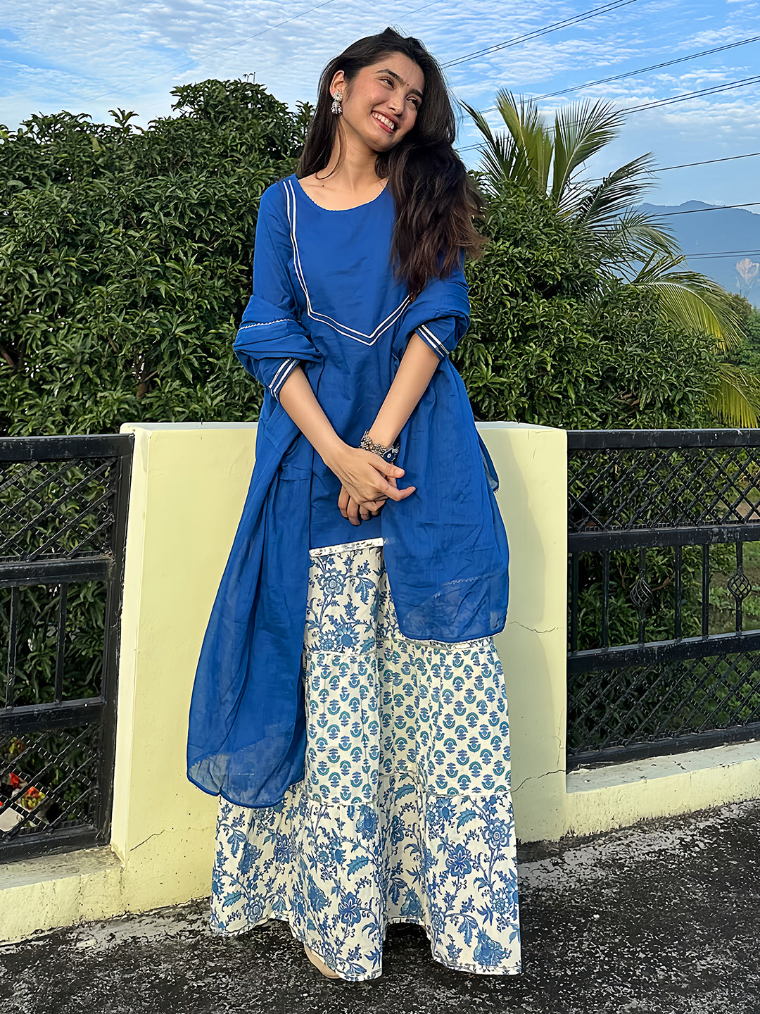 Janasya Women's Blue Pure Cotton Yoke Design Straight Kurti With Printed Sharara & Dupatta Set