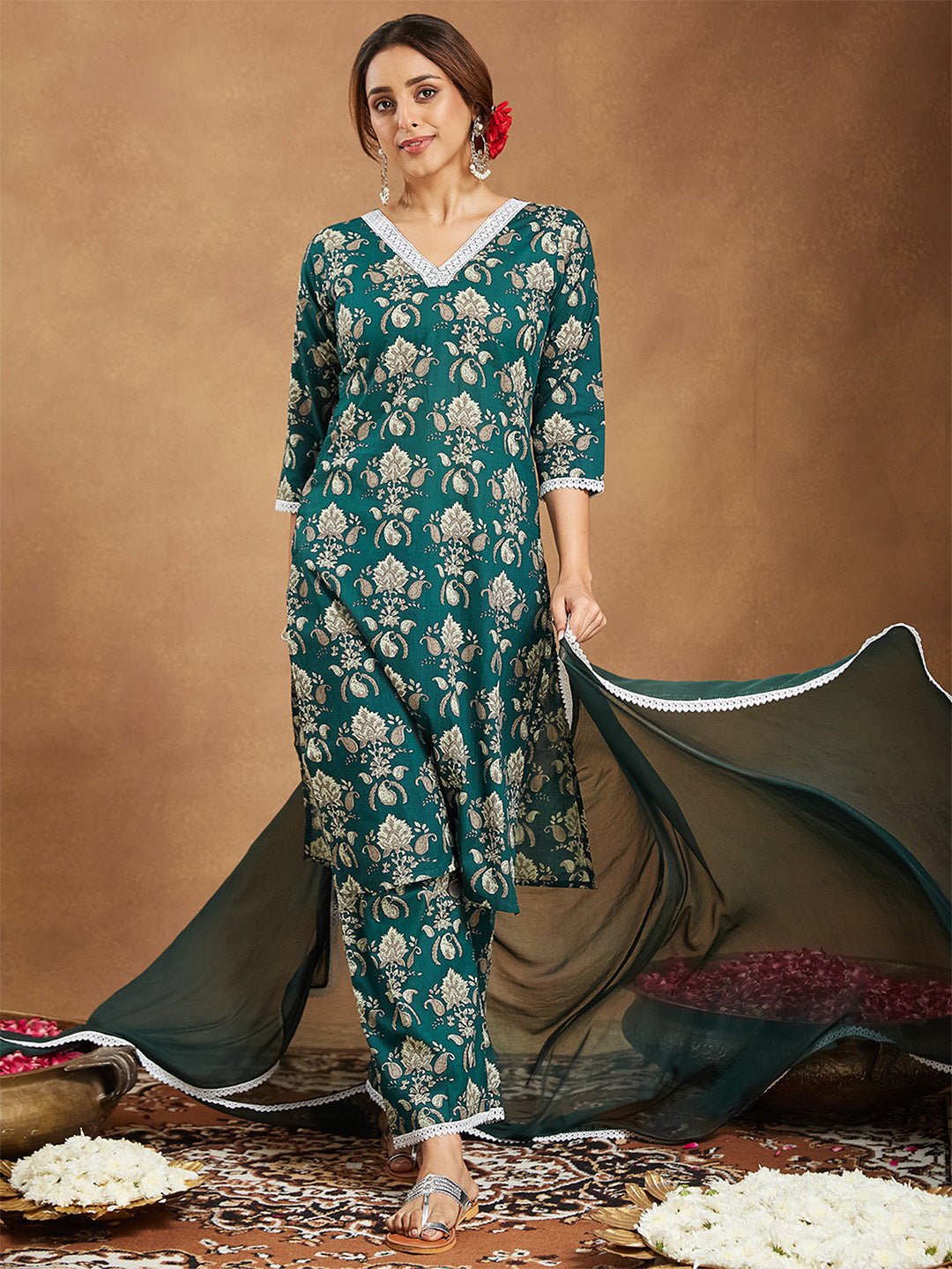 Janasya Women's Green Pure Cotton Paisley Printed Straight Kurta With Palazzo Set