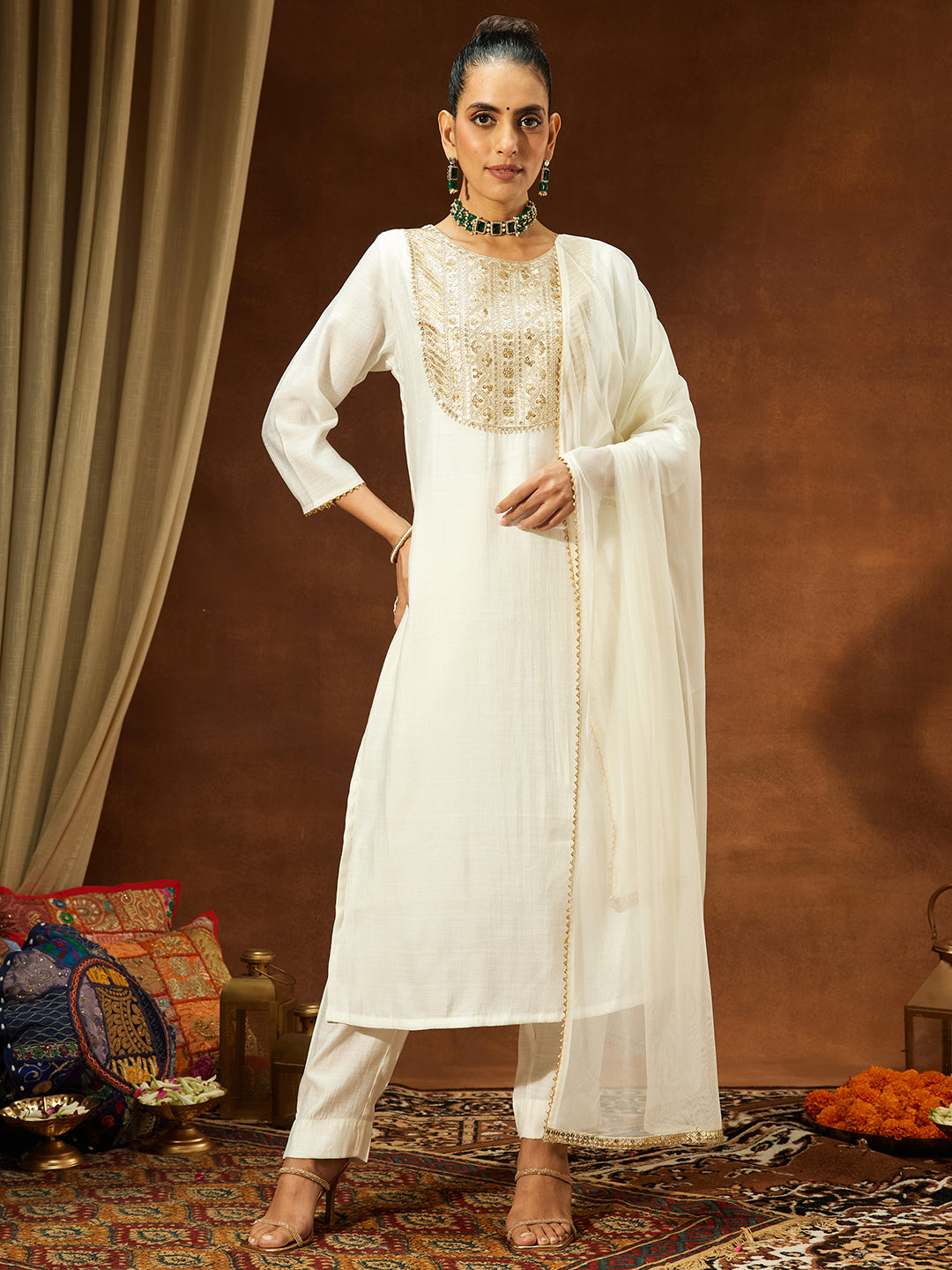 Janasya Women's Off White Silk Blend Zari Yoke Embroidered Straight Kurta Set