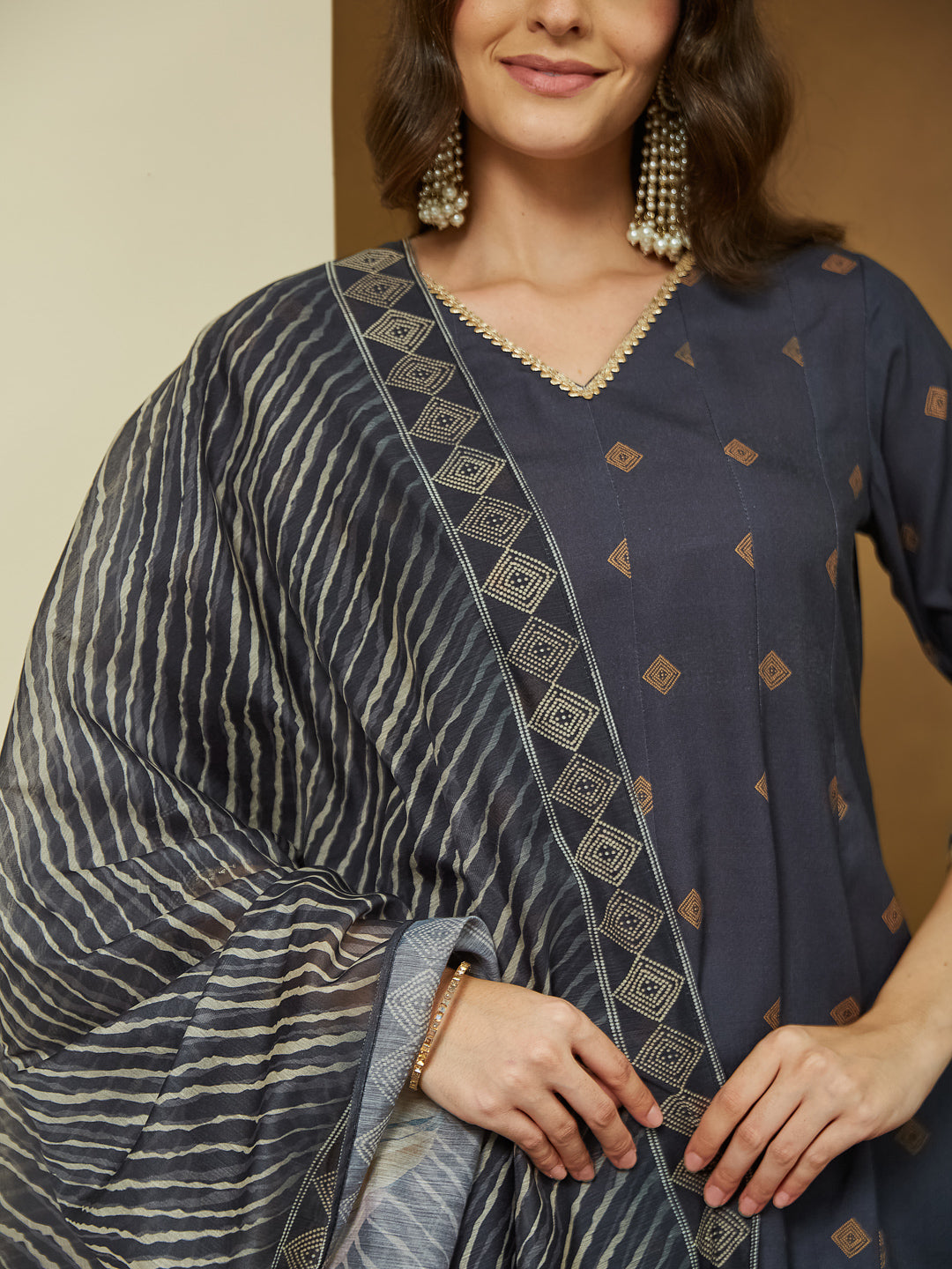 Janasya Women's Black Cotton Blend Embllished A-line Kurta Set