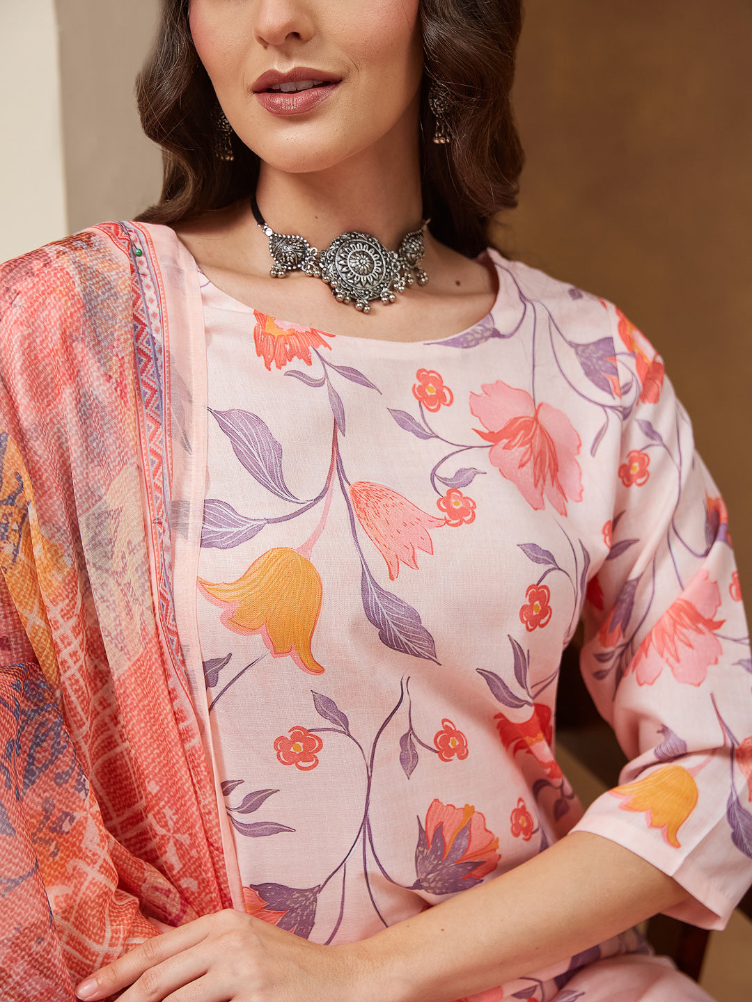 Janasya Women's Peach Cotton Blend Floral Printed Straight Kurta Set