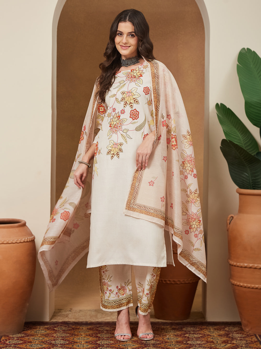 Janasya Women's Cream Cotton Blend Floral Printed Straight Kurta Set