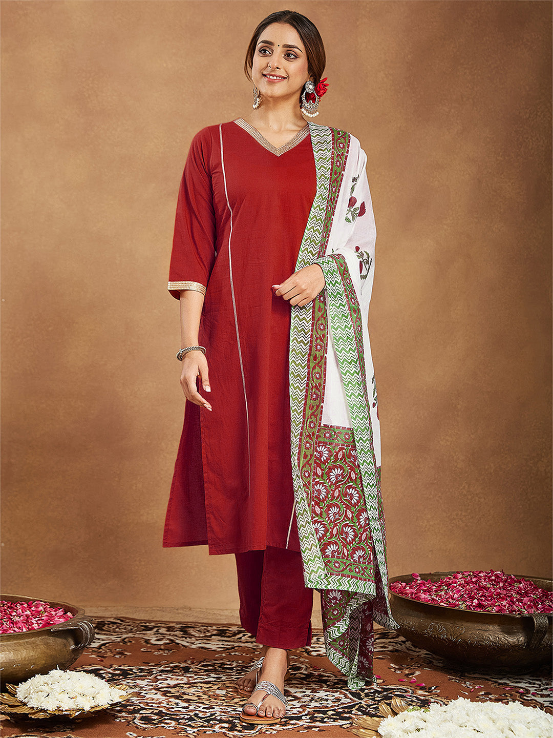 Janasya Women's Red Pure Cotton Embellished Straight Kurta Set