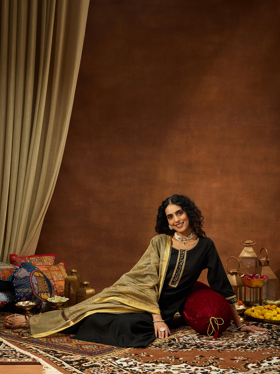 Janasya Women's Black Silk Blend Embellished Straight Kurta Set