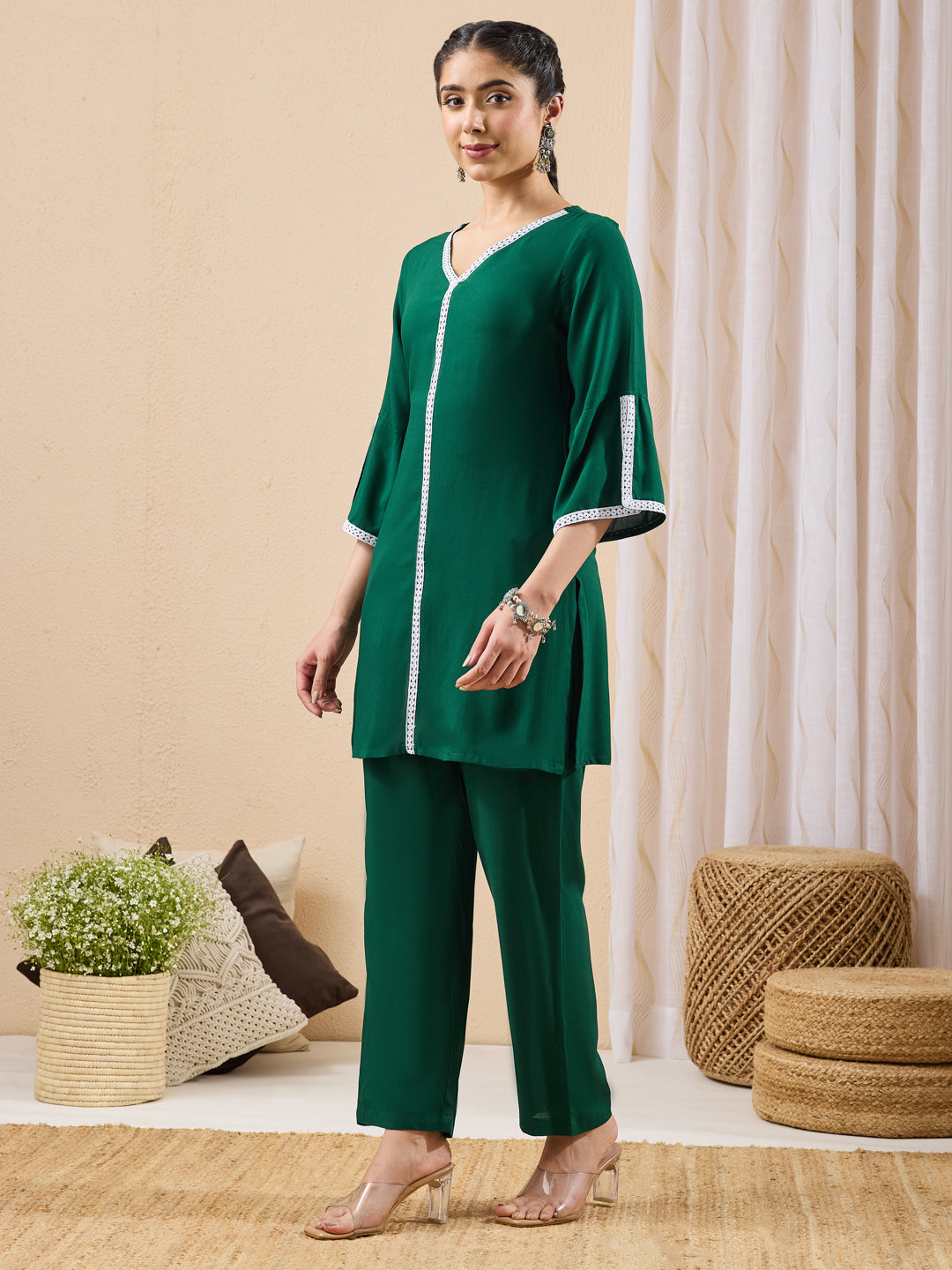 Janasya Women's Green Rayon Solid Straight Co-ord Set
