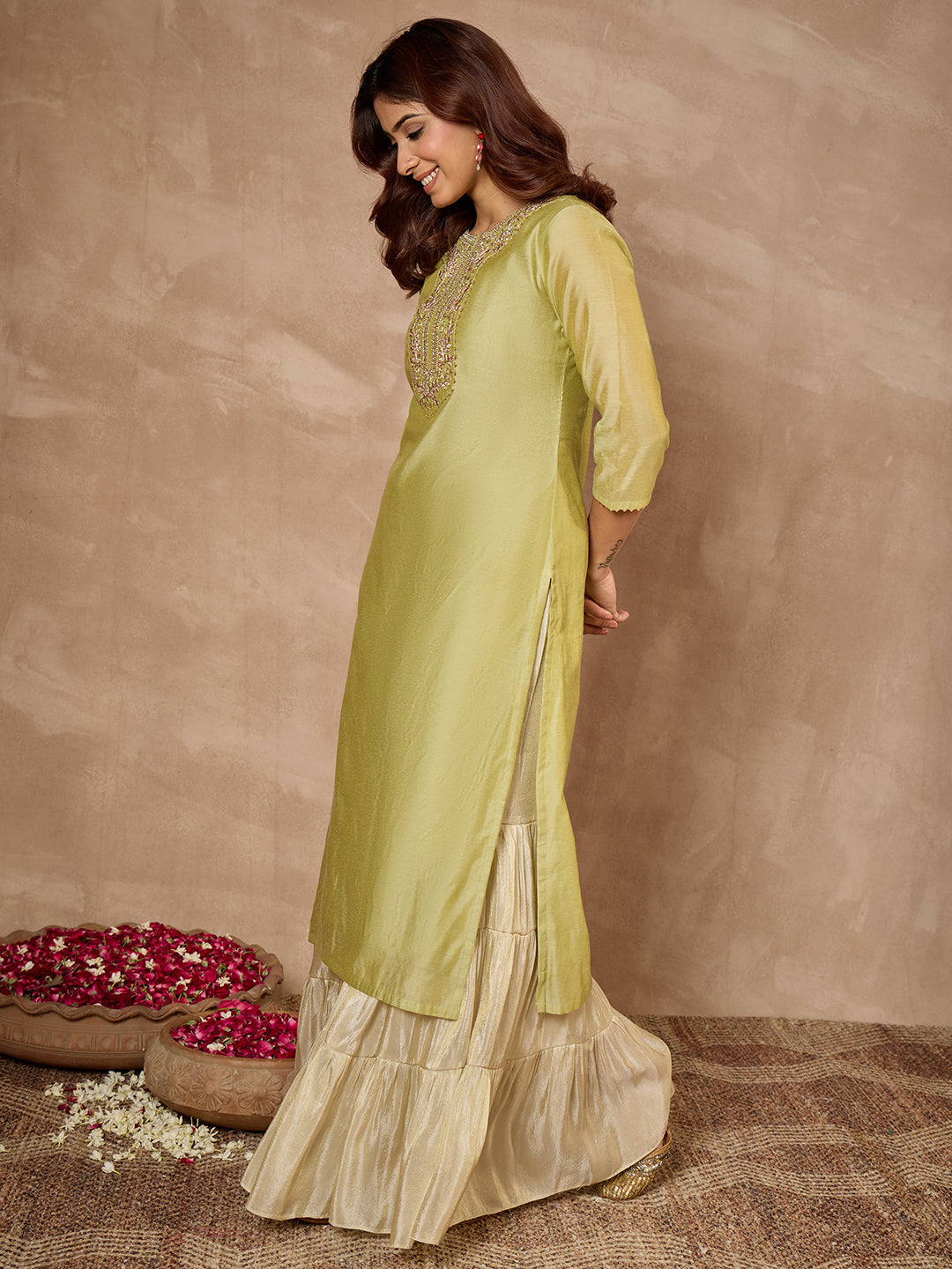 Janasya Women's Mint Green Mull Chanderi Yoke Embroidered Straight Kurta
