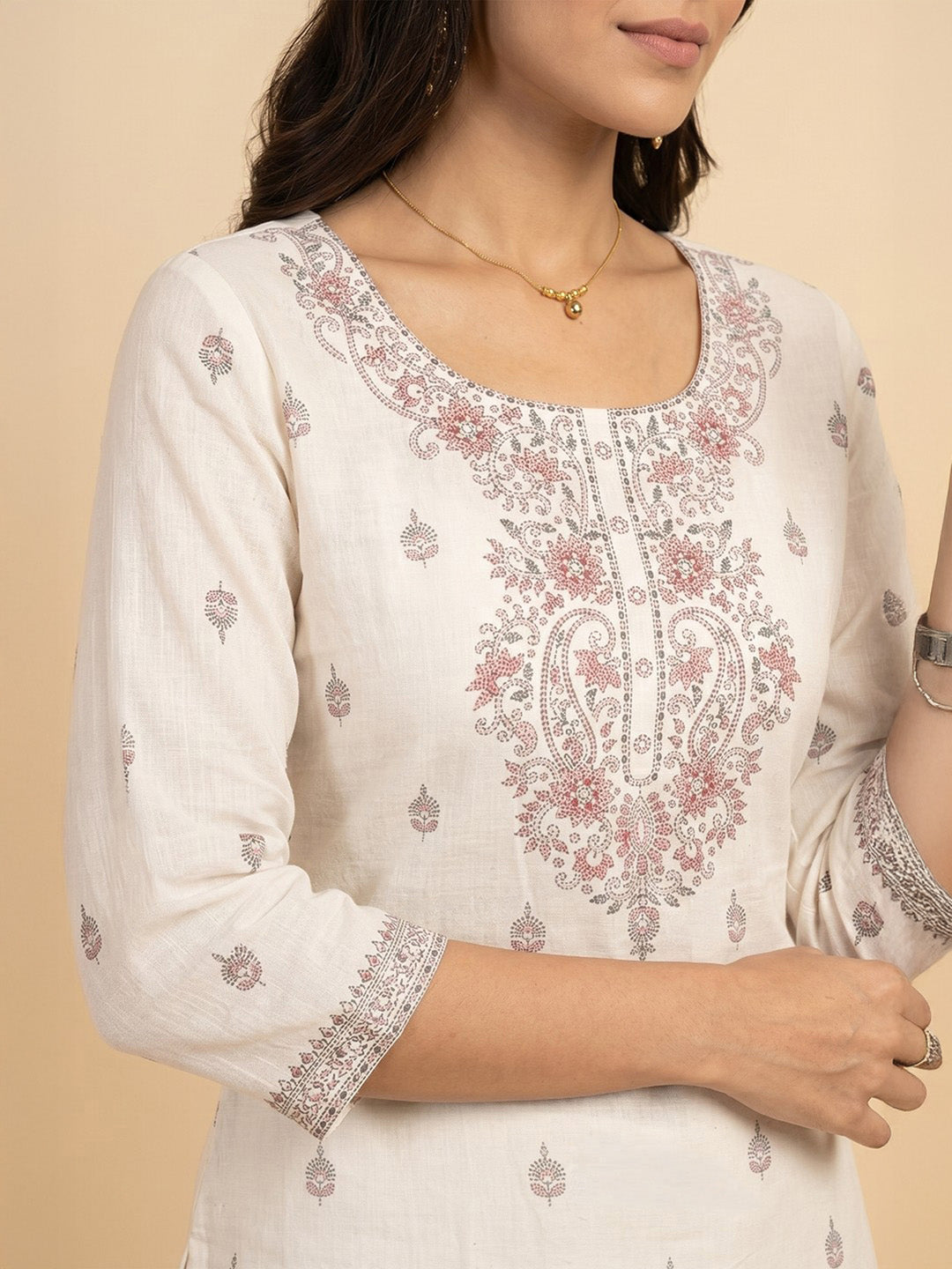 Janasya Women's Off White Pure Cotton Ethnic Motifs Printed Straight Kurta