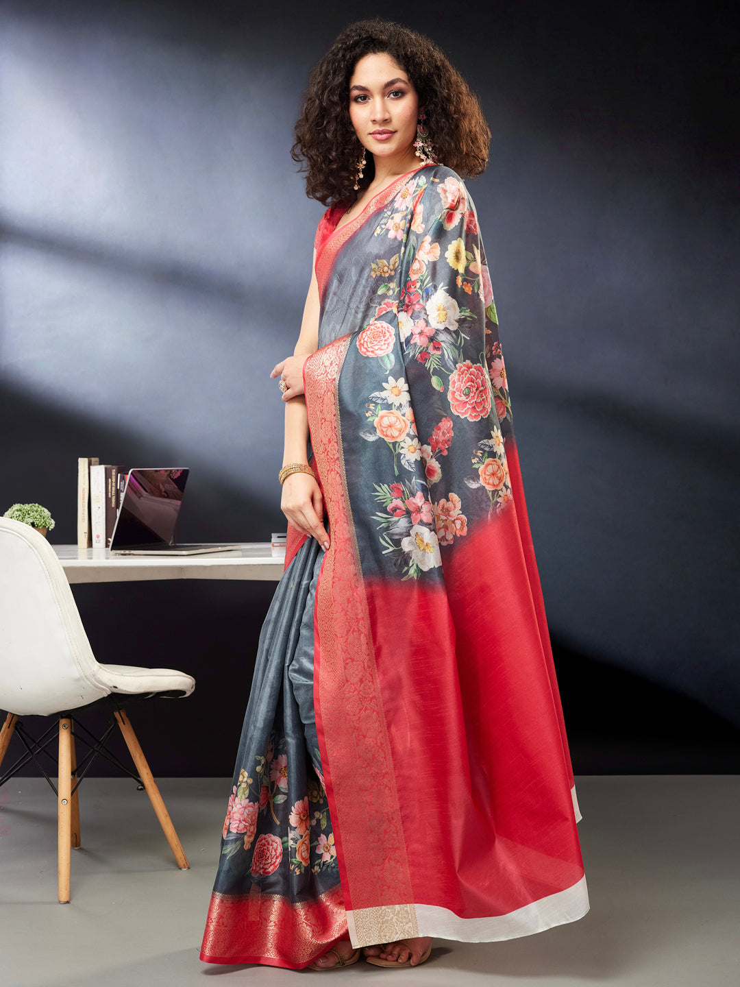Janasya Women's Grey Silk Blend Ready To Wear Floral Printed Saree With Unstitched Blouse