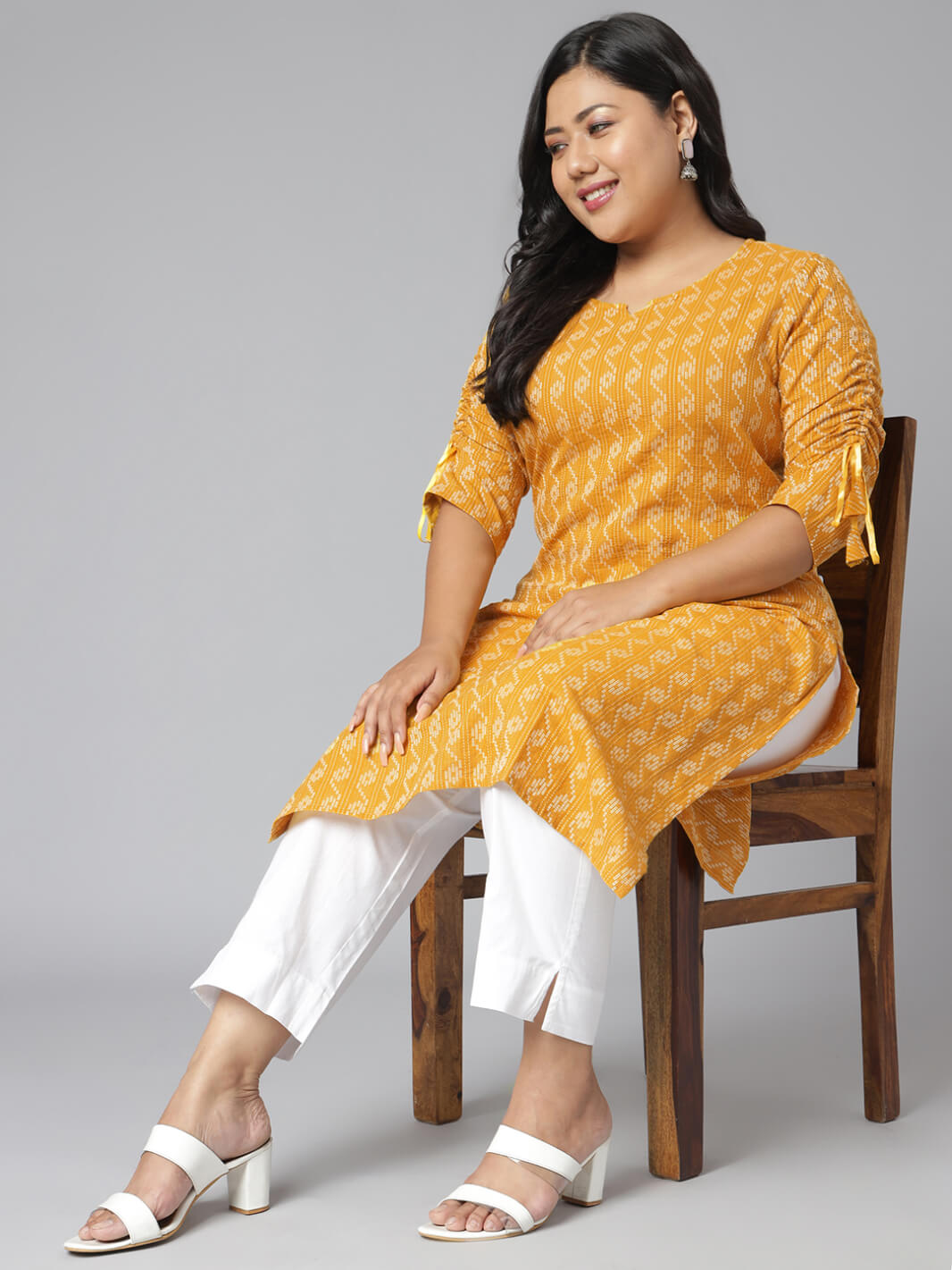 Yellow Duaa Modal Straight Chikankari Kurti - Thechikanlabel -  TheChikanLabel | Lucknow Chikankari Kurtis & Suits
