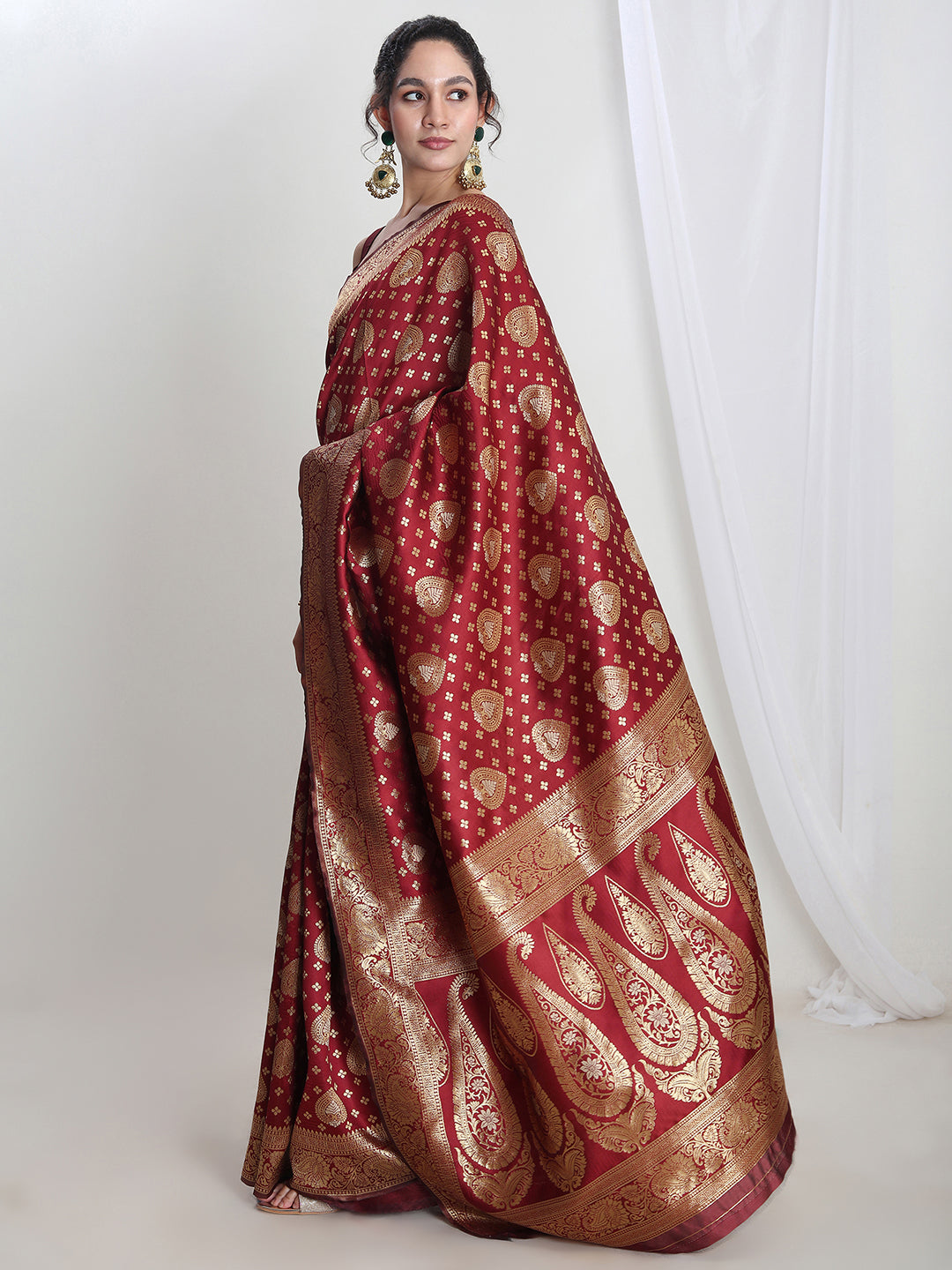 Janasya Women's Maroon Silk Blend Ethnic Motifs Woven Design Jacquard Saree with Blouse Piece