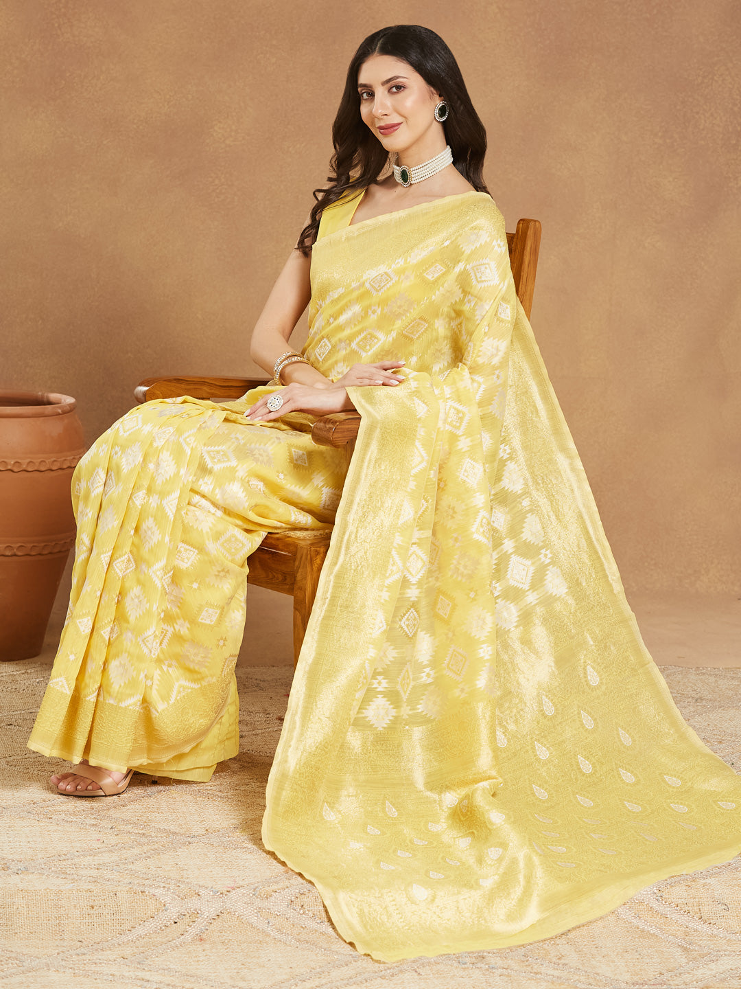 Janasya Women's Yellow Silk Blend Geometric Woven Design Jacquard Saree with Blouse Piece