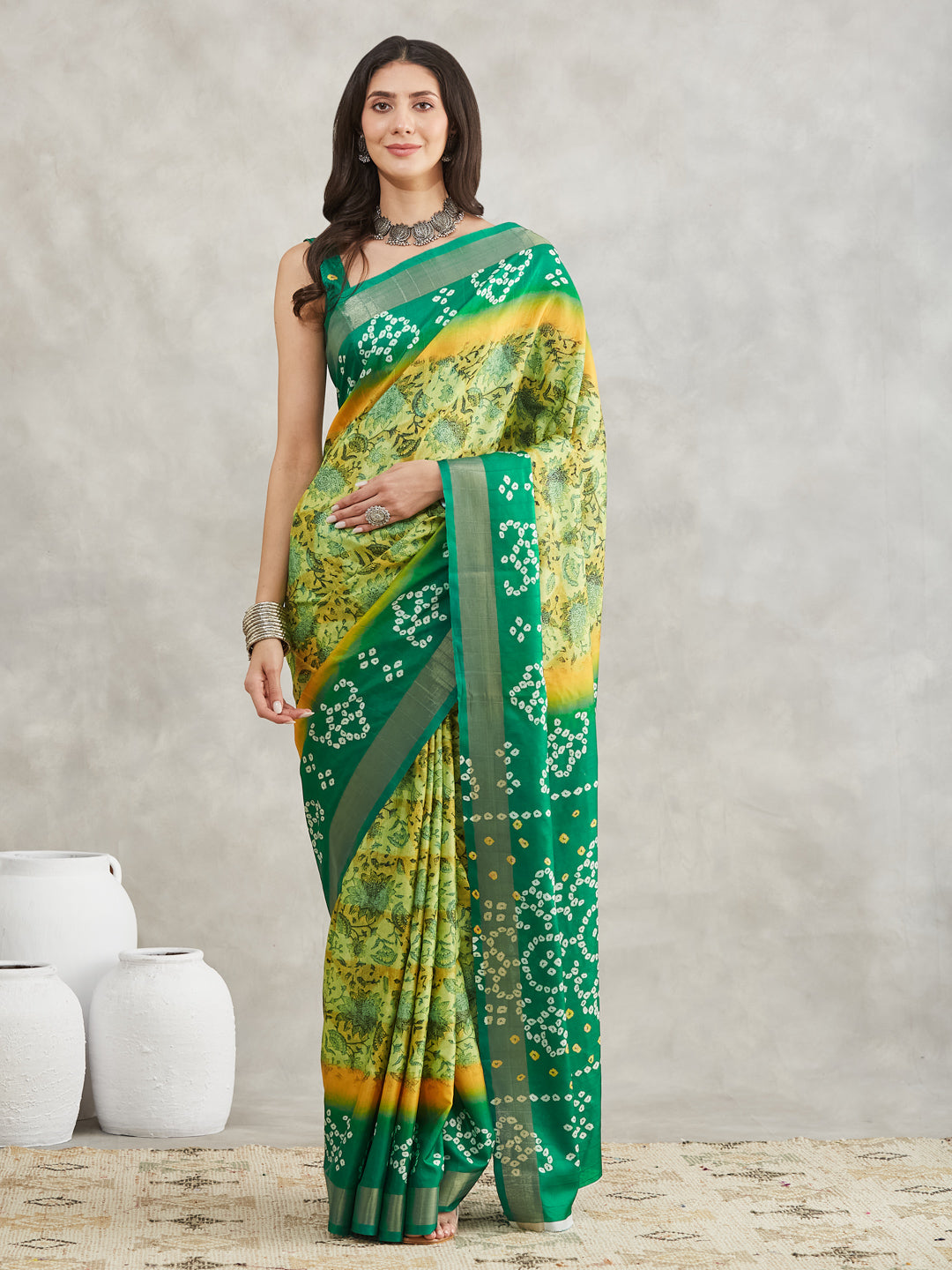Janasya Women's Mustard & Green Silk Blend Bandhani Printed Printed Saree with Blouse Piece