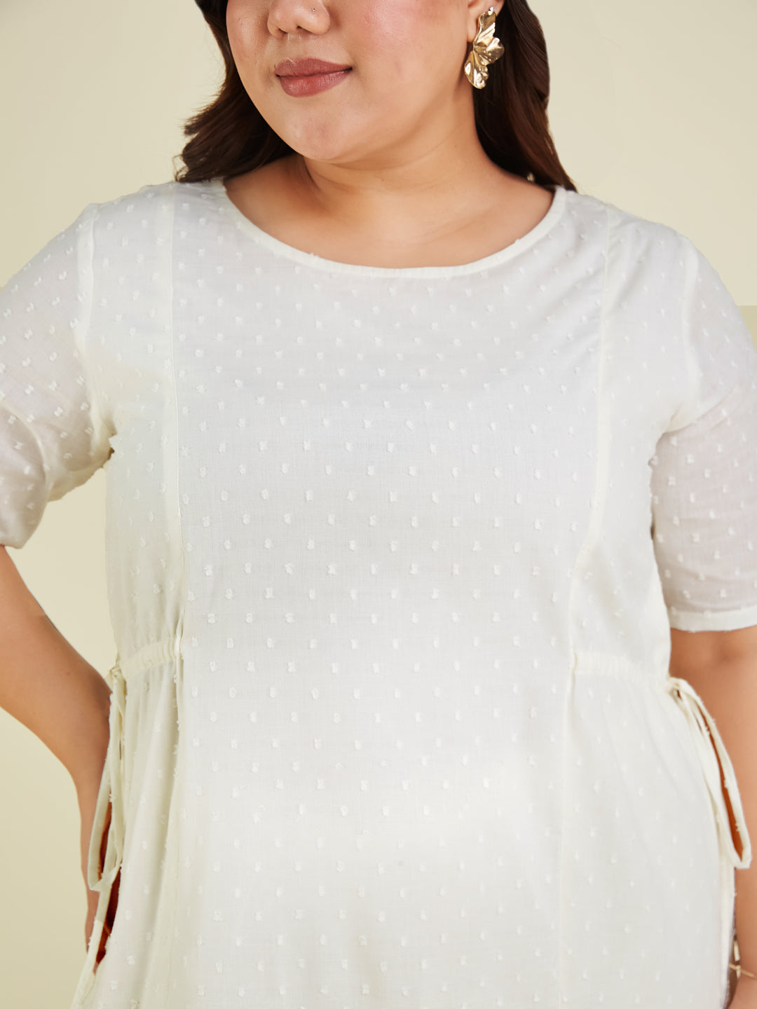 Janasya Women's Plus Size Off White Dobby Pure Cotton Self Design A-line Kurta Pant Set