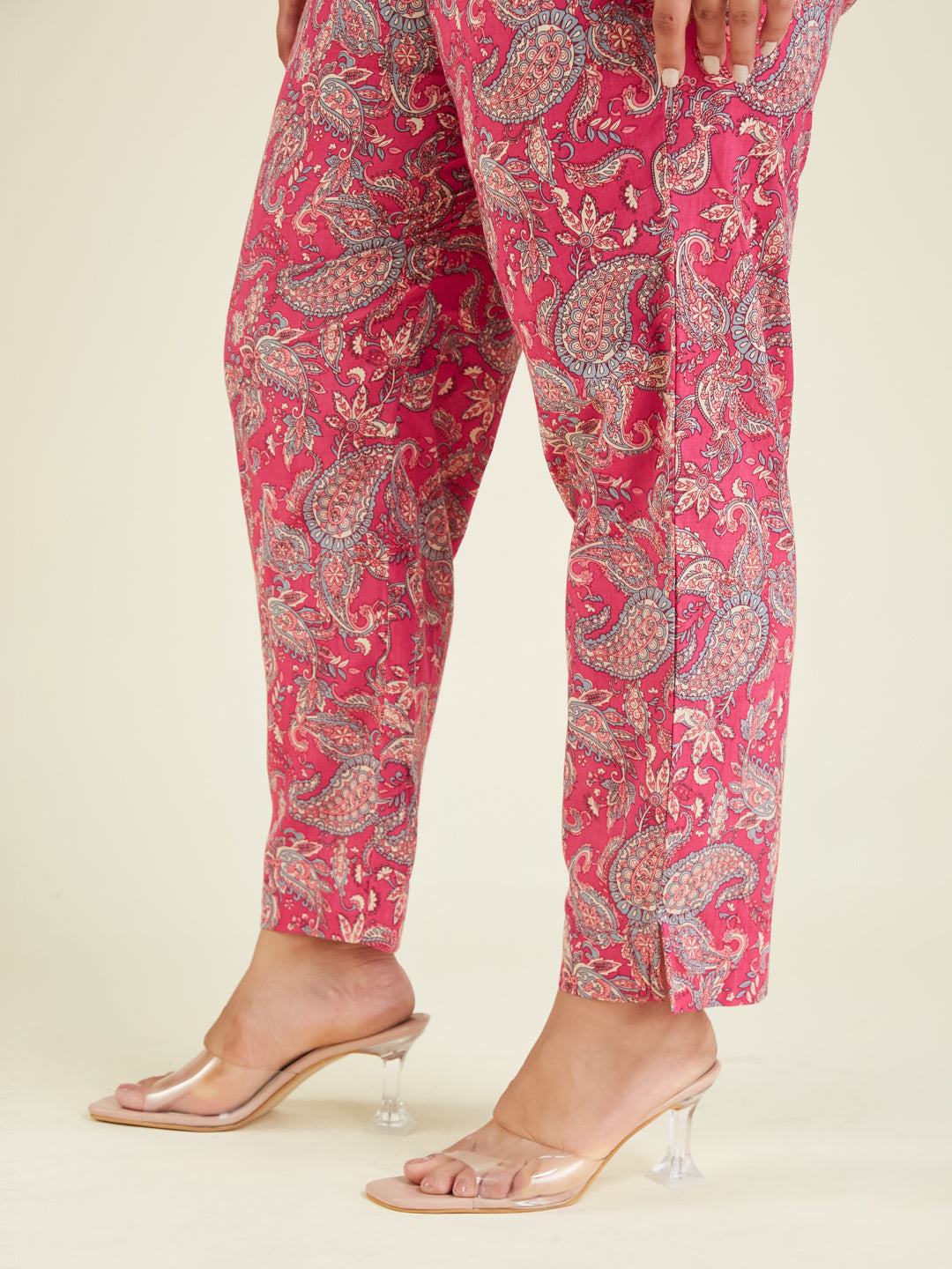 Janasya Women's Plus Size Pink Pure Cotton Floral Printed A-line Kurta Pant Set