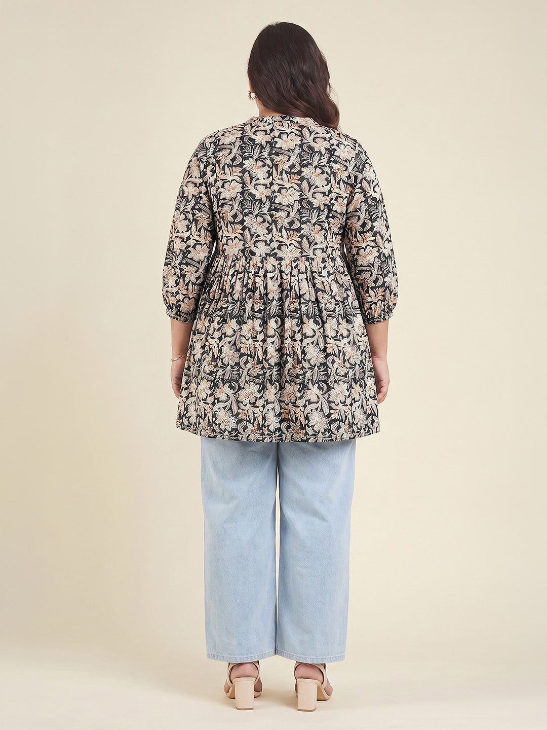 Janasya Women's Plus Size Black Pure Cotton Floral Printed A-Line Tunic