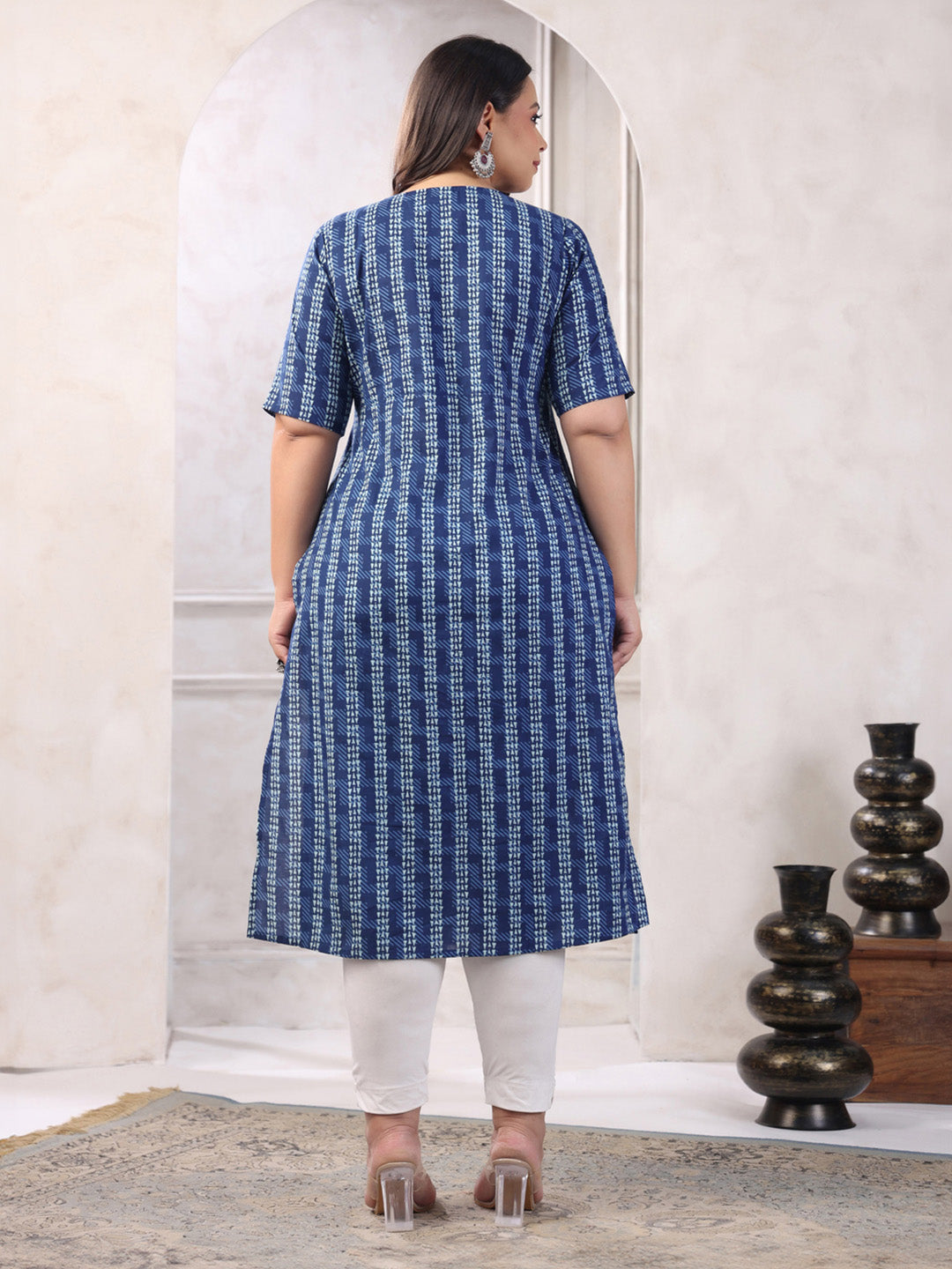 Plus Size Indigo Pure Cotton Floral Printed Straight Kurta