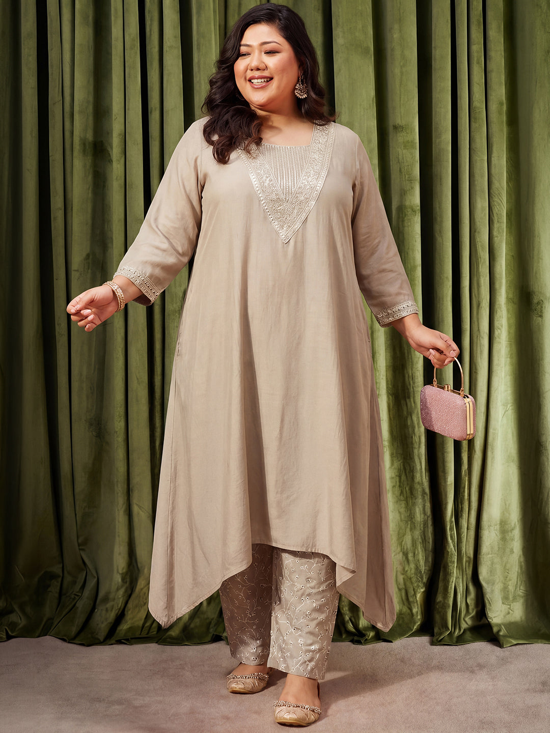 Janasya Women's Plus Size Beige Muslin Yoke Embroidered A-Line Kurta Pant Set