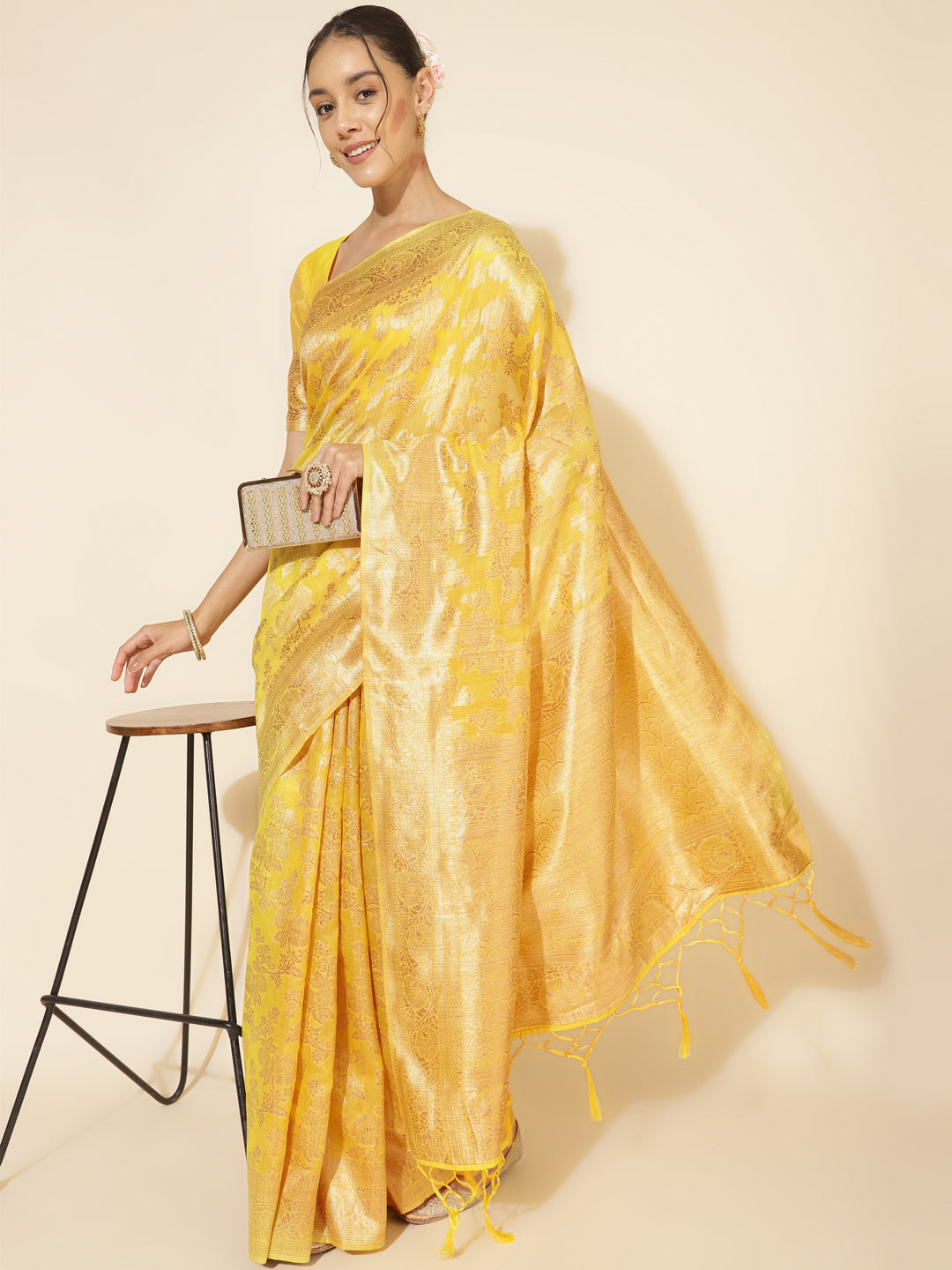 Yellow Chanderi Silk Floral Saree with Unstitched Blouse Piece