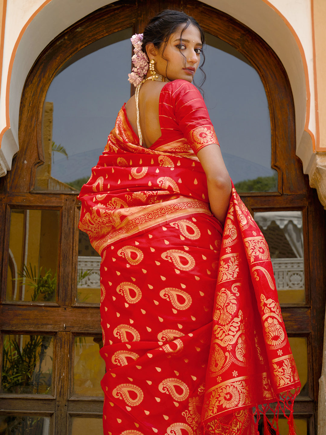Red Banarasi Silk Paisley Saree with Unstitched Blouse Piece